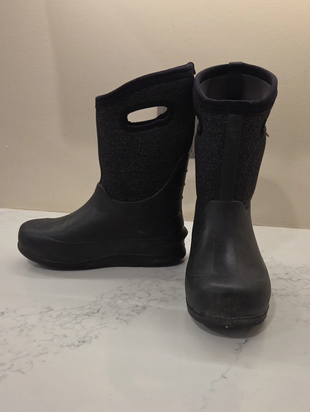 BOGS Kids Black Waterproof Winter Boots